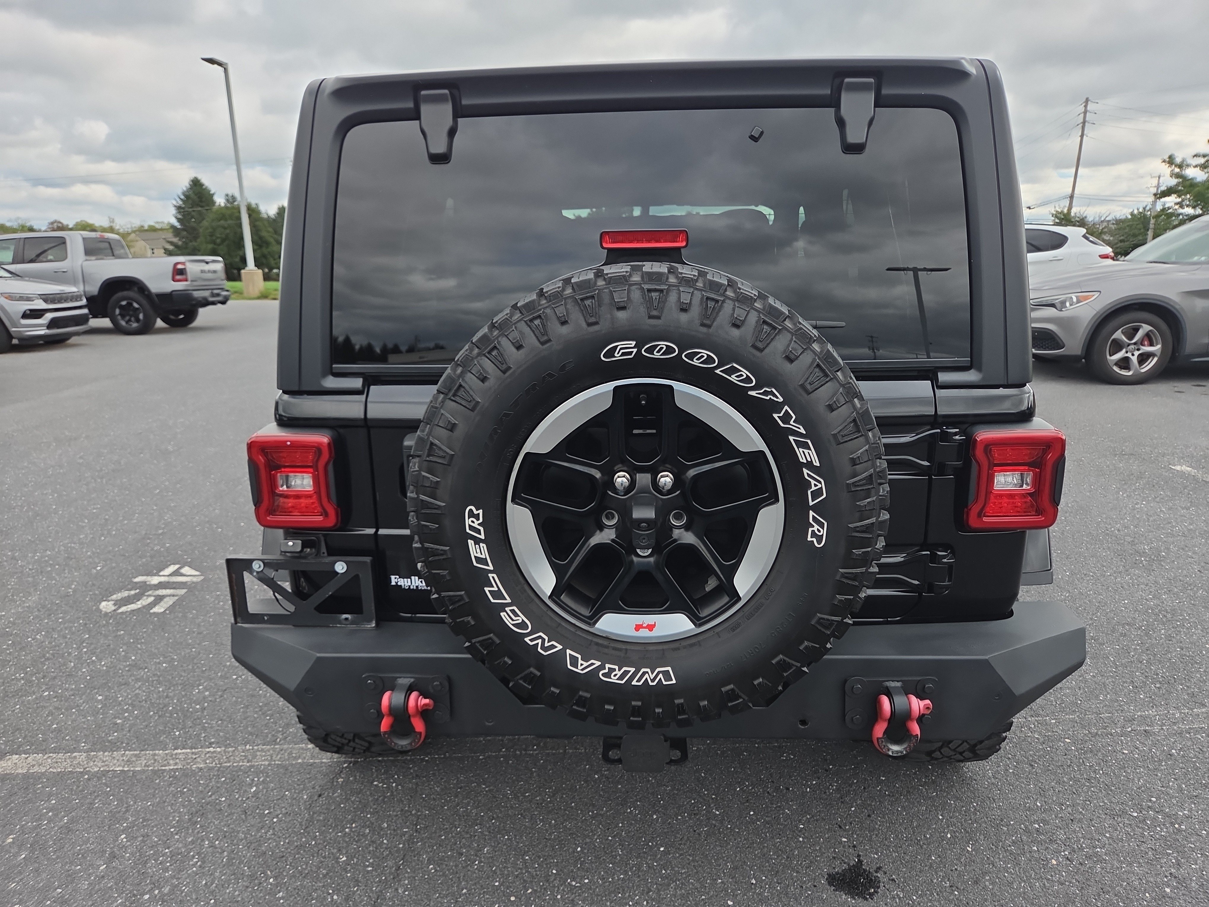 Used 2020 Jeep Wrangler Unlimited Rubicon AWD/4WD image 14