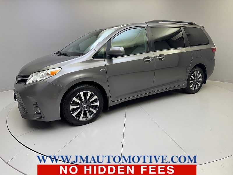 Used 2019 Toyota Sienna XLE w/ Carpet Mat Package AWD/4WD image 1