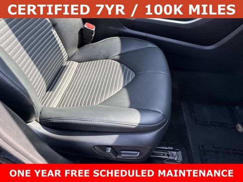 Used 2022 Toyota Highlander XSE FWD image 10