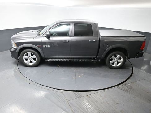Used 2015 RAM 1500 Express image 43