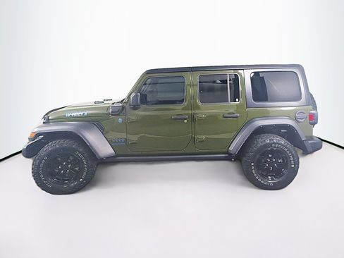 Used 2023 Jeep Wrangler Unlimited w/ 8.4" Radio Group AWD/4WD image 4