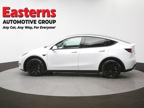 Used 2021 Tesla Model Y Long Range AWD/4WD image 55