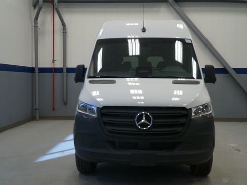 New 2026 Mercedes-Benz Sprinter 2500 image 2