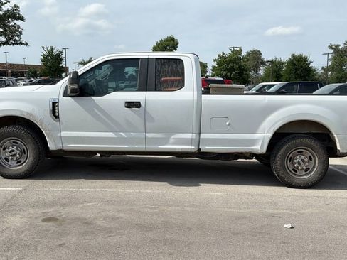 Used 2017 Ford F250 XL w/ Power Equipment Group RWD image 7
