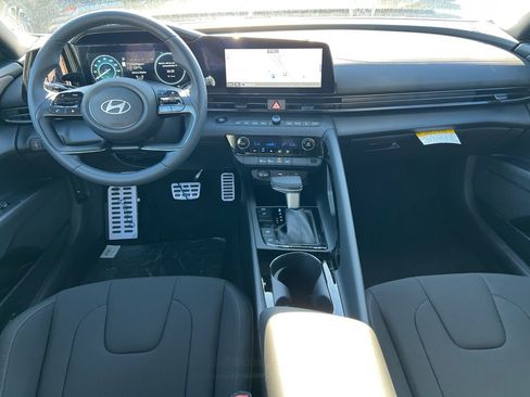 New 2026 Hyundai Elantra Sport image 22