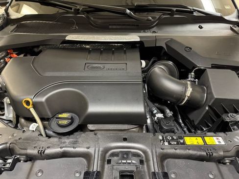 Used 2025 Land Rover Range Rover Evoque S AWD/4WD image 28