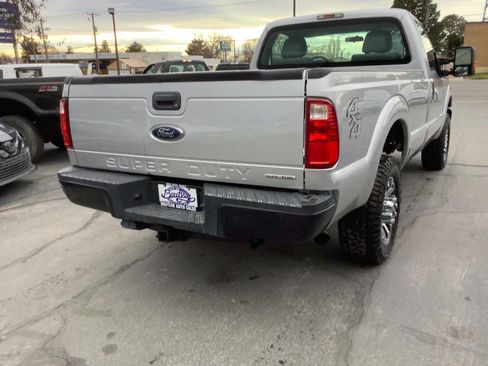 Used 2016 Ford F250 XL w/ Power Equipment Group image 12