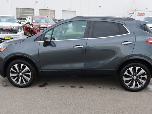 Used 2017 Buick Encore Essence AWD/4WD image 4