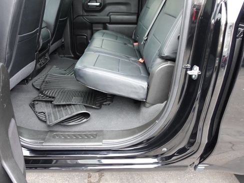 Used 2023 Chevrolet Silverado 1500 Custom image 21