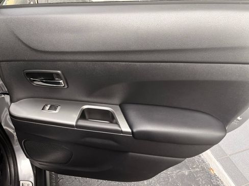 Used 2019 Mitsubishi Outlander Sport GT FWD image 27