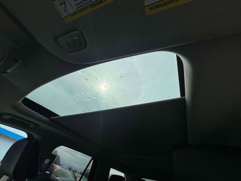 Used 2022 Ford Expedition XLT image 35