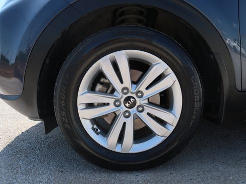 Used 2017 Kia Sportage LX AWD/4WD image 36