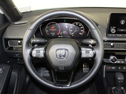 Used 2025 Honda Civic Sport image 21