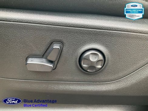 Used 2020 RAM 1500 Big Horn AWD/4WD image 18