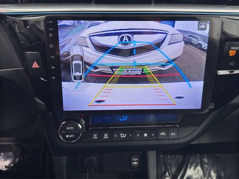 Used 2014 Toyota Corolla S image 23