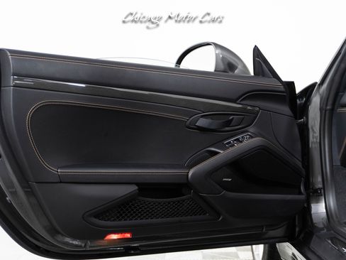 Used 2019 Porsche 911 Speedster RWD image 34