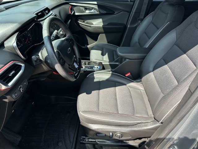 Used 2023 Chevrolet TrailBlazer RS AWD/4WD image 21