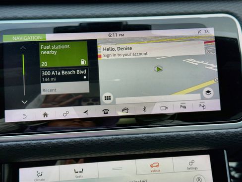 Used 2019 Land Rover Range Rover Velar R-Dynamic SE AWD/4WD image 31