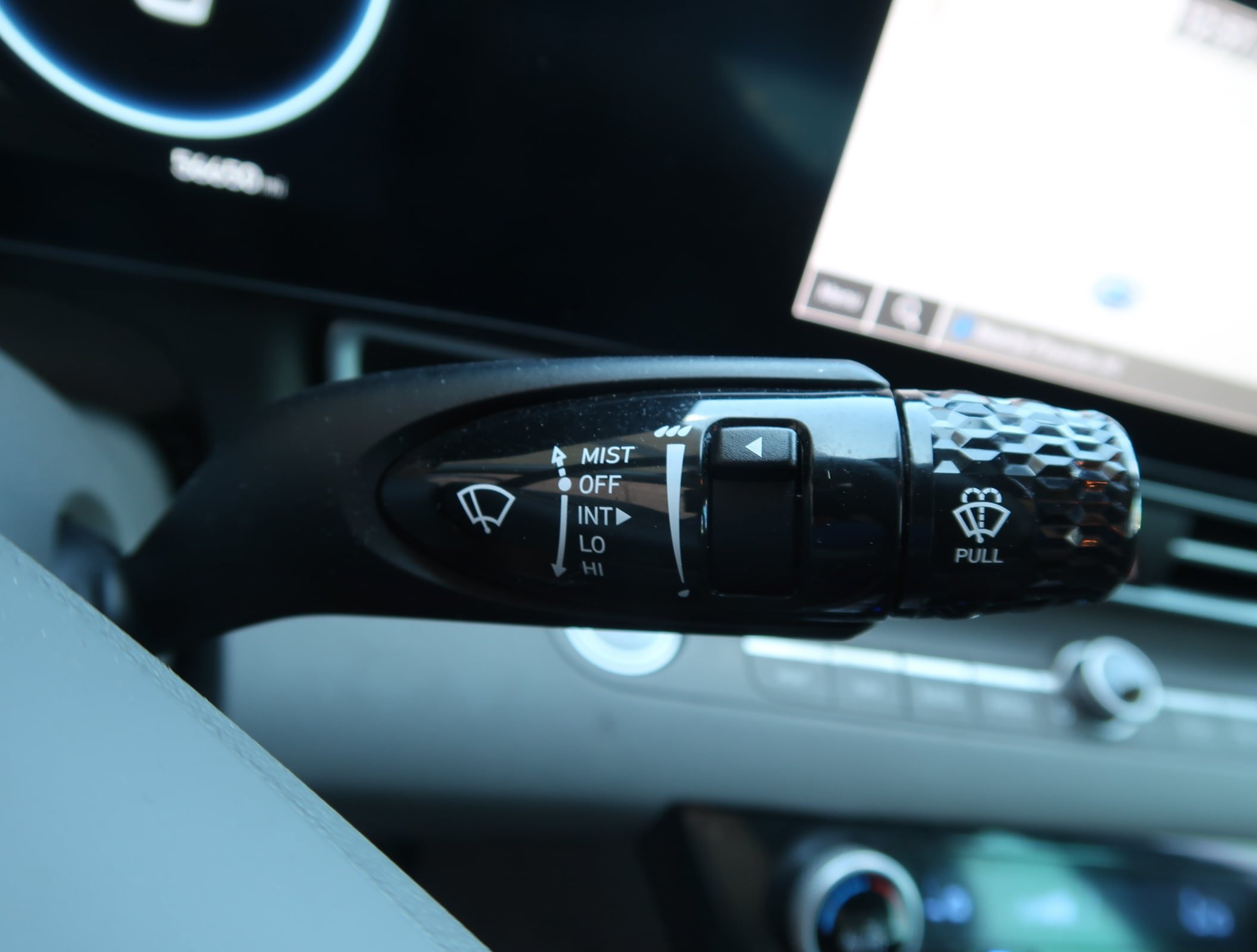 Used 2023 Hyundai Elantra SEL w/ Convenience Package FWD image 20