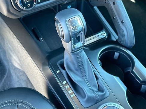 New 2025 Ford Bronco Outer Banks w/ Sasquatch Package image 12