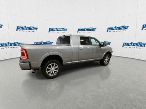 Used 2023 RAM 3500 Limited image 11