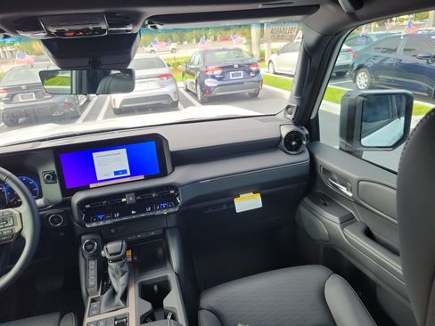Used 2026 Toyota Land Cruiser w/ Premium Package AWD/4WD image 17