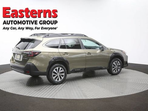 Used 2024 Subaru Outback Premium AWD/4WD image 36