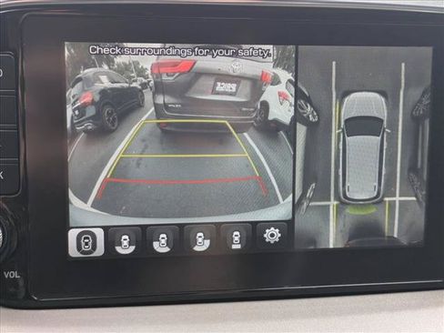 Used 2020 Hyundai Santa Fe Limited AWD/4WD image 14