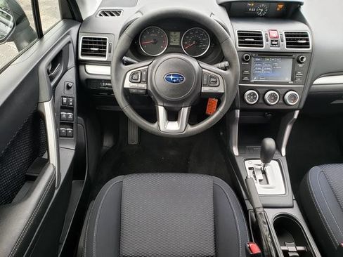 Used 2017 Subaru Forester 2.5i w/ Alloy Wheel Package AWD/4WD image 16