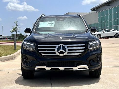 New 2025 Mercedes-Benz GLB 250 GLB 250 image 3