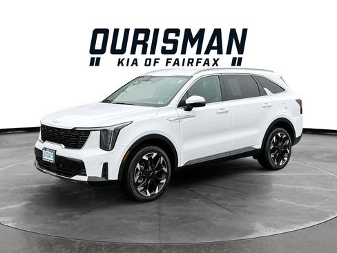Used 2025 Kia Sorento EX image 2