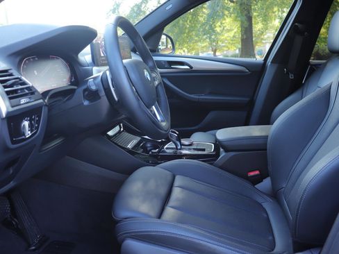 Used 2024 BMW X3 sDrive30i w/ Premium Package w/ZPA image 12