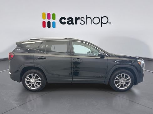 Used 2024 GMC Terrain SLT AWD/4WD image 6
