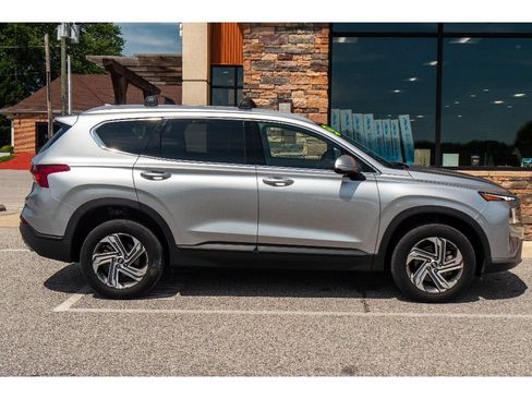 Used 2023 Hyundai Santa Fe SEL AWD/4WD image 2