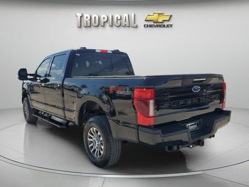 Used 2022 Ford F250 Lariat w/ Lariat Ultimate Package AWD/4WD image 3