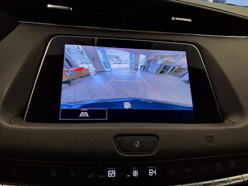 Used 2021 Cadillac XT4 Premium Luxury w/ Driver Awareness Package image 26