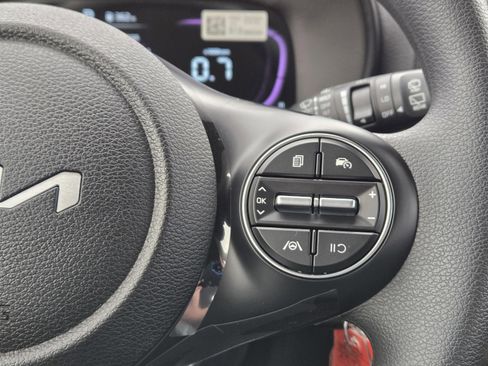 New 2025 Kia Soul LX image 23