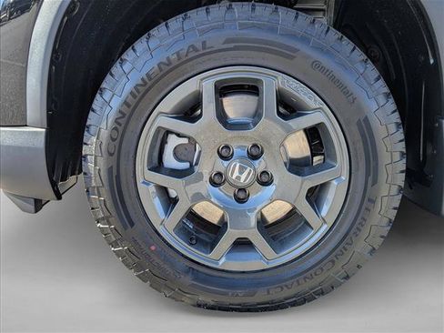New 2025 Honda Pilot TrailSport image 9