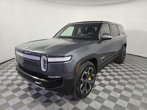 Used 2024 Rivian R1S Adventure AWD/4WD image 1