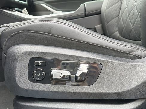 Used 2026 BMW X5 M60i w/ Executive Package AWD/4WD image 21