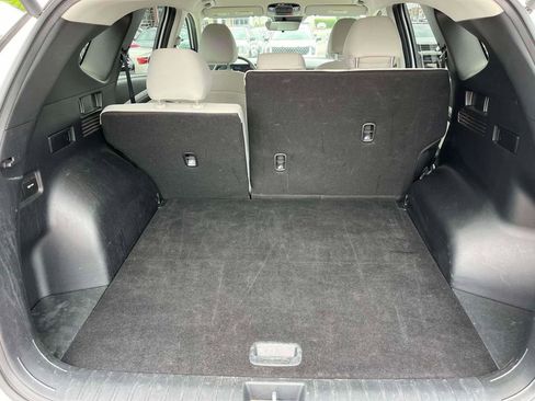 Used 2025 Hyundai Tucson SEL FWD image 7