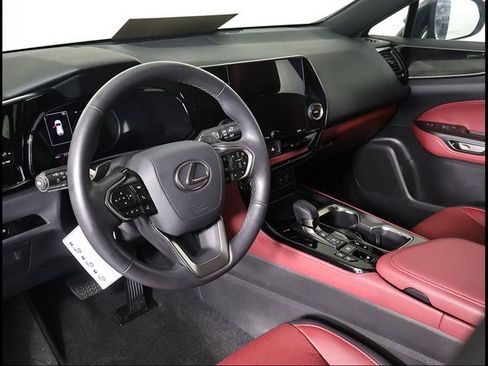 Certified 2026 Lexus NX 350 AWD w/ Accessory Package (Z1) image 6