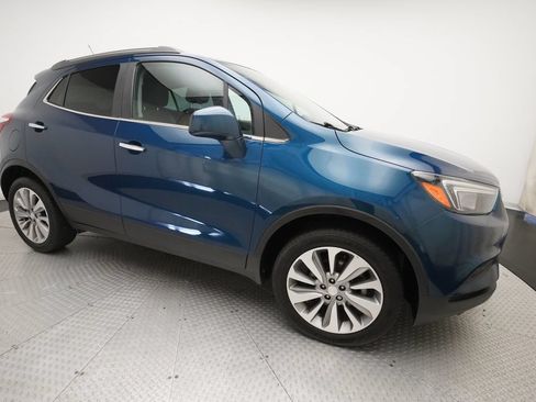 Used 2020 Buick Encore Preferred w/ Safety Package FWD image 35