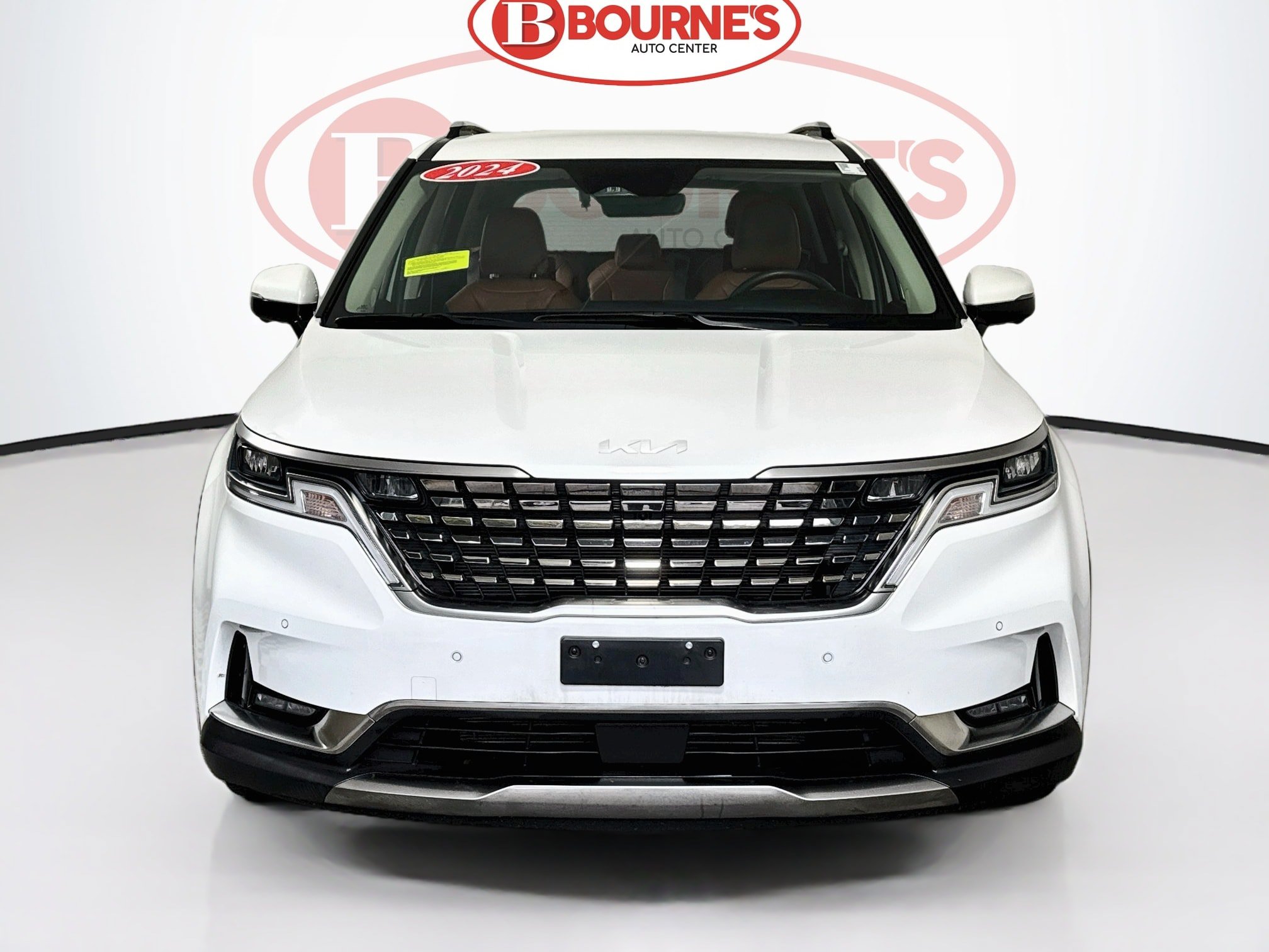 Used 2024 Kia Carnival SX FWD image 6