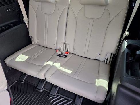 New 2026 Kia Sorento EX w/ EX Premium Package FWD image 23