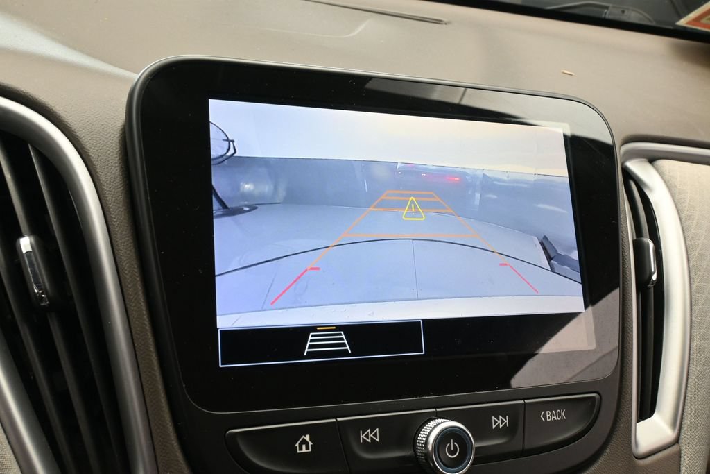 Used 2024 Chevrolet Malibu LT FWD image 20