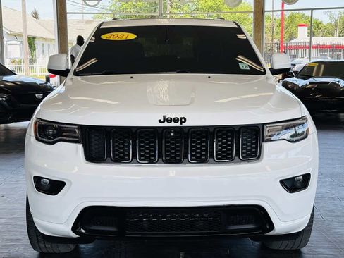 Used 2021 Jeep Grand Cherokee Laredo X AWD/4WD image 20