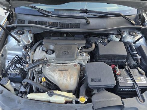 Used 2012 Toyota Camry SE image 14