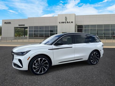 New 2026 Lincoln Nautilus Black Label AWD/4WD image 7