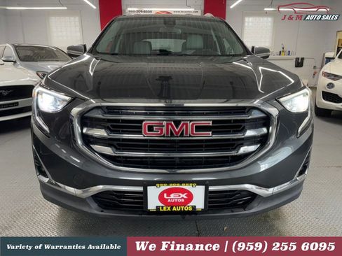 Used 2020 GMC Terrain SLT w/ Preferred Package AWD/4WD image 3